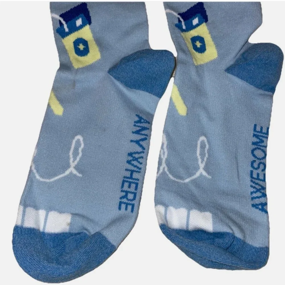FIGS Compression Socks Small Women NEW Awesome Anywhere Dental Brush/ Floss Blue